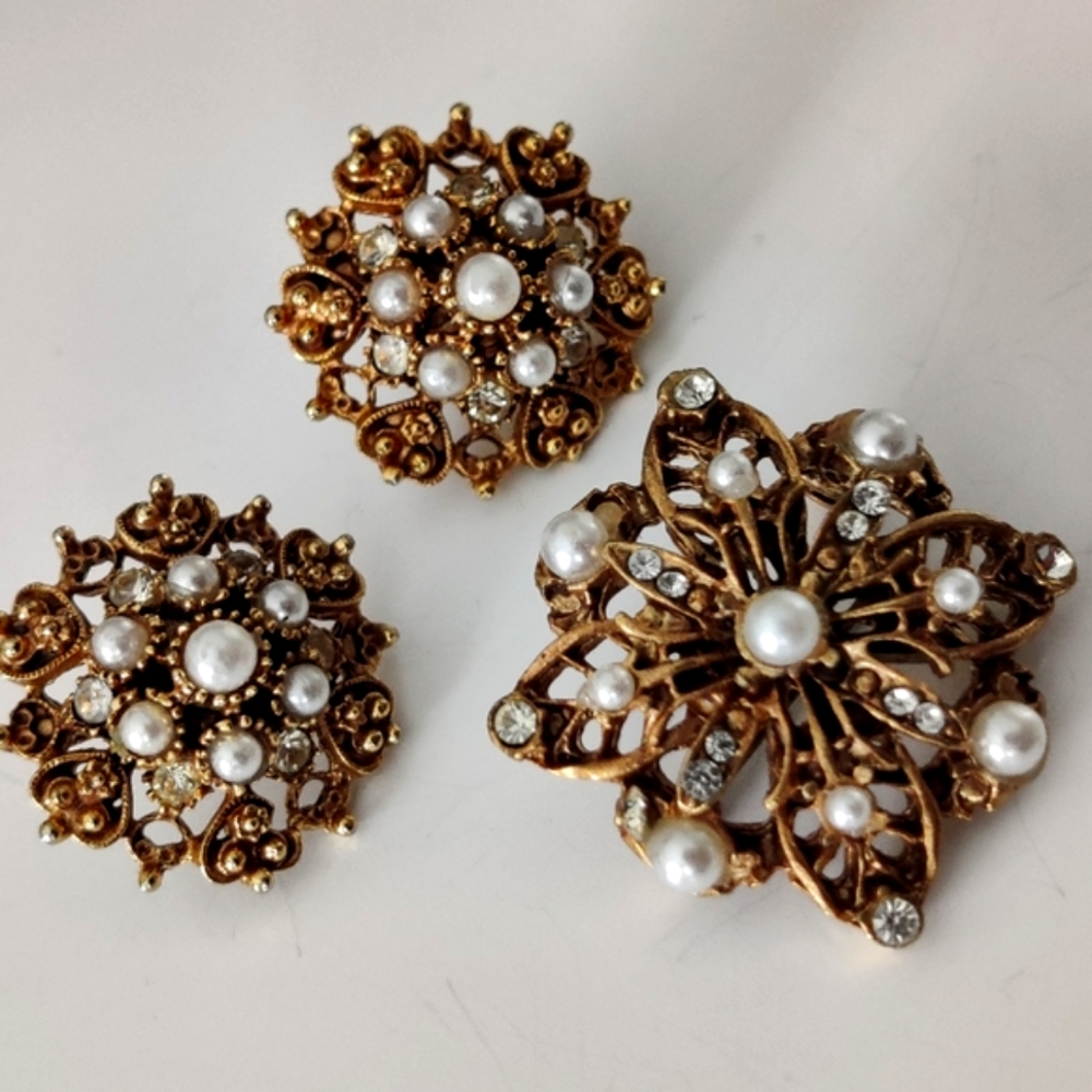 Vintage Florenza Earrings & Brooch Set